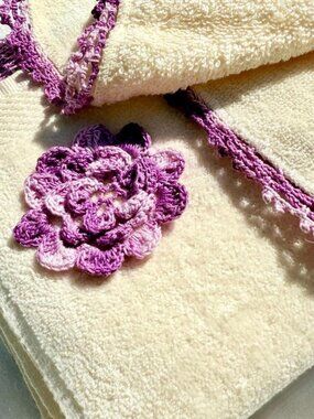 Vintage CottageTowel Sets Crochet Flowers Cream Purple Grandmacore